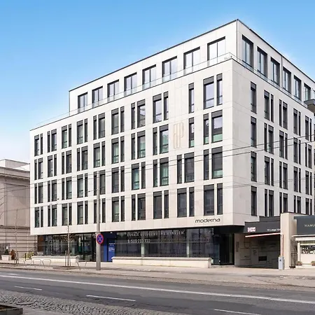 Bank Polski Center With Parking By Lion Appartamento