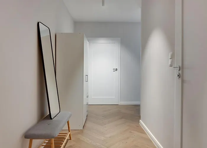 Apartament Bank Polski Center With Parking By Lion